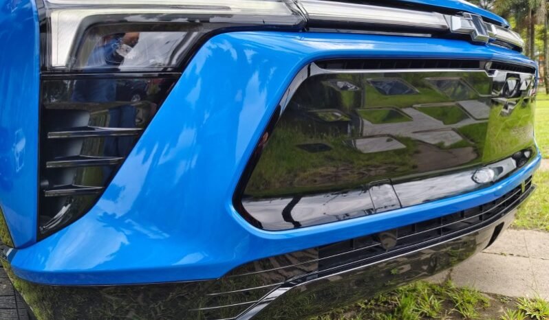 
								Chevrolet Blazer EV full									