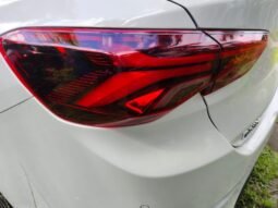 
										Chevrolet Onix Sedan Premier full									
