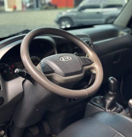 
								Kia K2700 full									