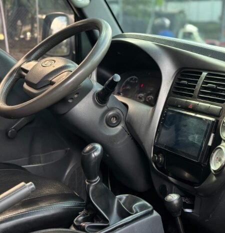 
								Kia K2700 full									