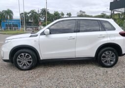 
										Suzuki VITARA LIVE 2WD full									