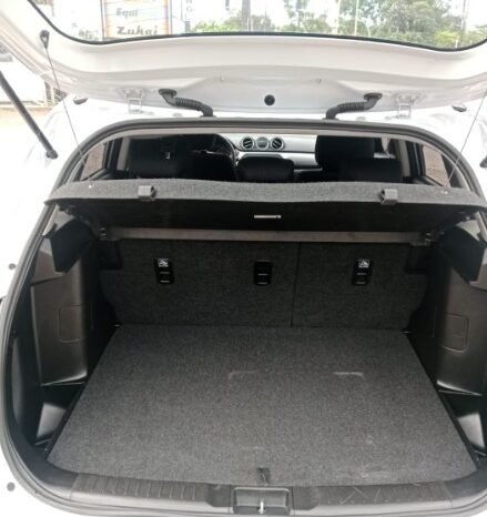 
								Suzuki VITARA LIVE 2WD full									