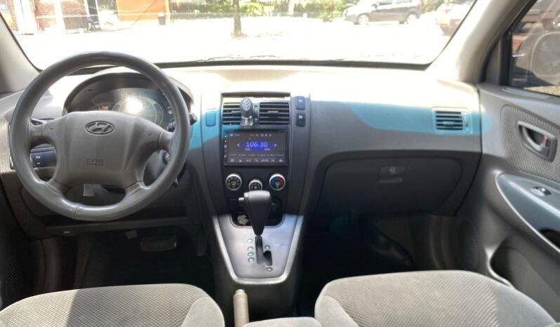 
								Hyundai tucson gls full									