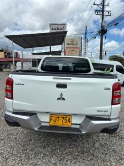 Mitsubishi sportero l200