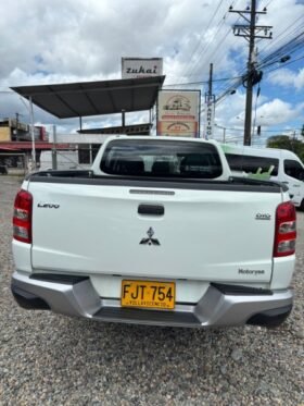Mitsubishi sportero l200