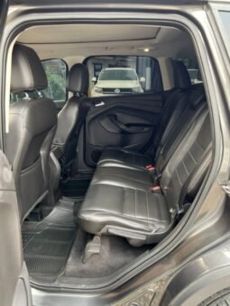 
										Renault Duster full									