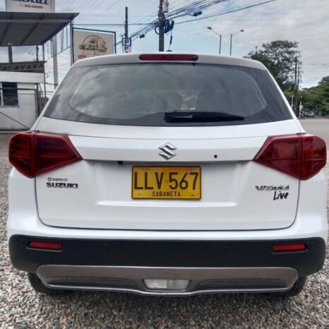 
								Suzuki VITARA LIVE 2WD full									