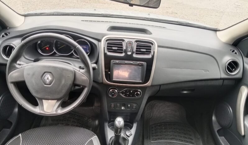 
								Renault Sandero Stepway full									