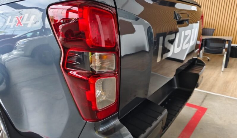 
								ISUZU POWER full									