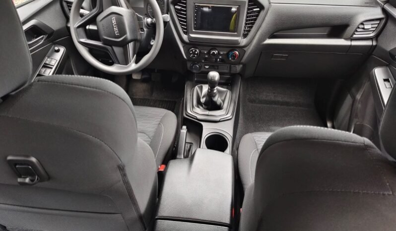 
								ISUZU FORCE full									