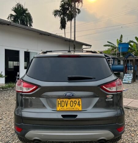
								Ford Escape SE full									