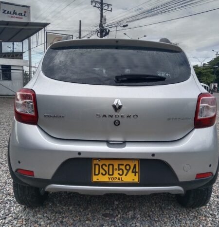 
								Renault Sandero Stepway full									