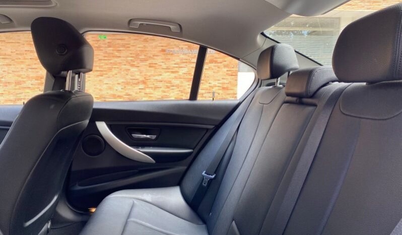 
								BMW 316i full									