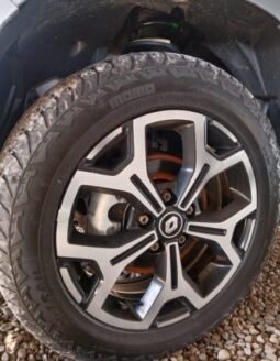 
										Renault Duster full									