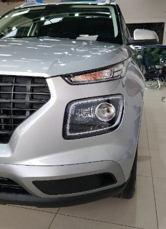 
								Hyundai VENUE LIMITED SR AT full									