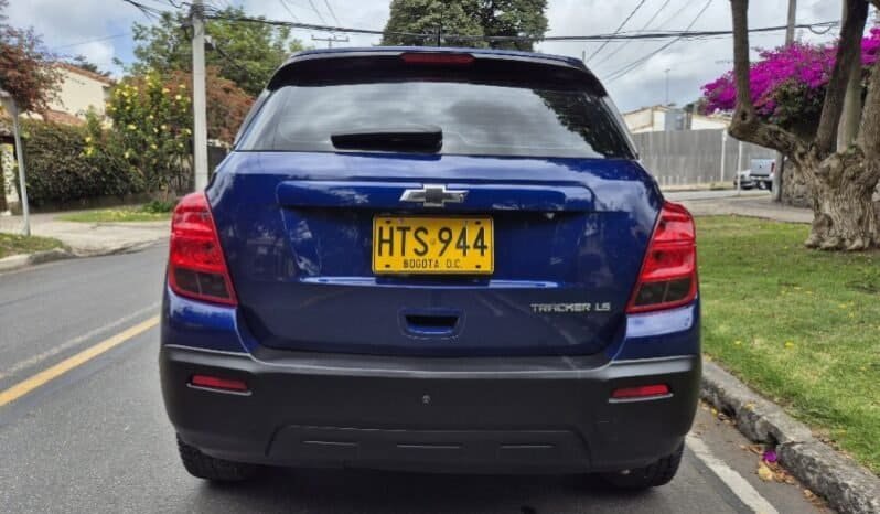 
Chevrolet Tracker LS full									