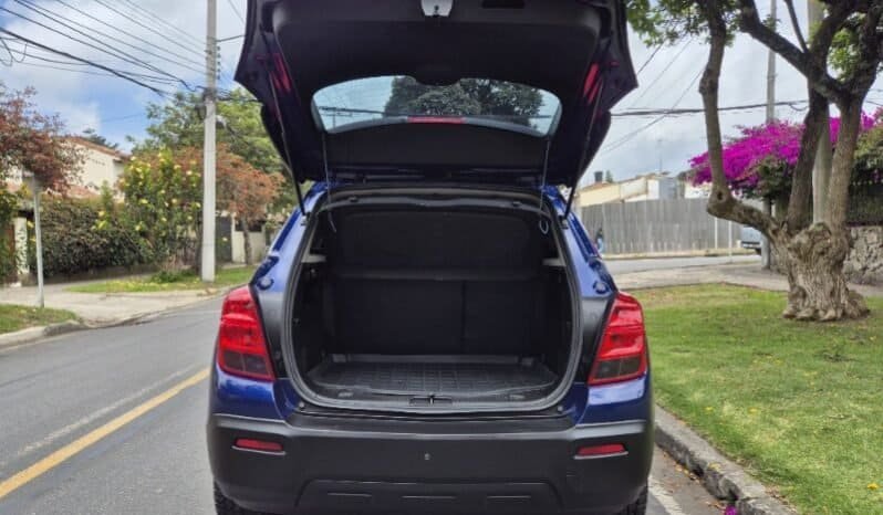 
Chevrolet Tracker LS full									