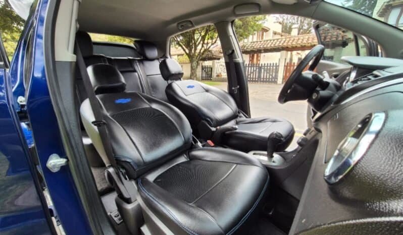 
Chevrolet Tracker LS full									