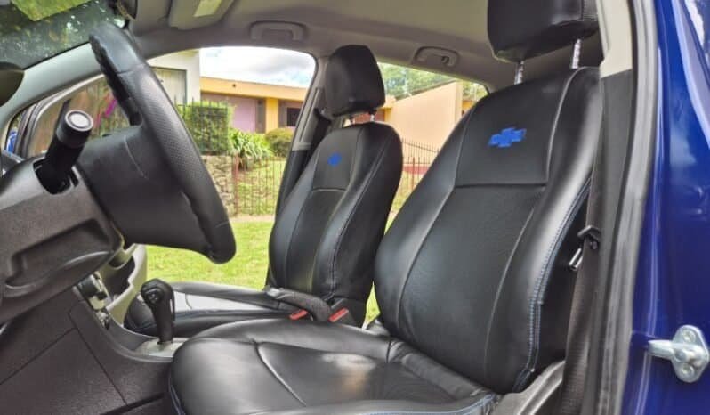 
Chevrolet Tracker LS full									