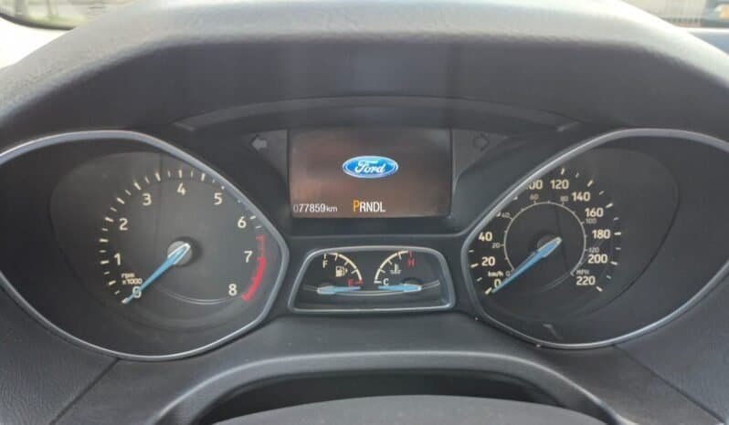 
Ford focus se full									
