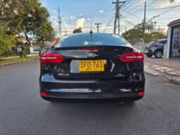 
Ford focus se full									