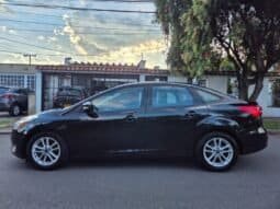 
Ford focus se full									