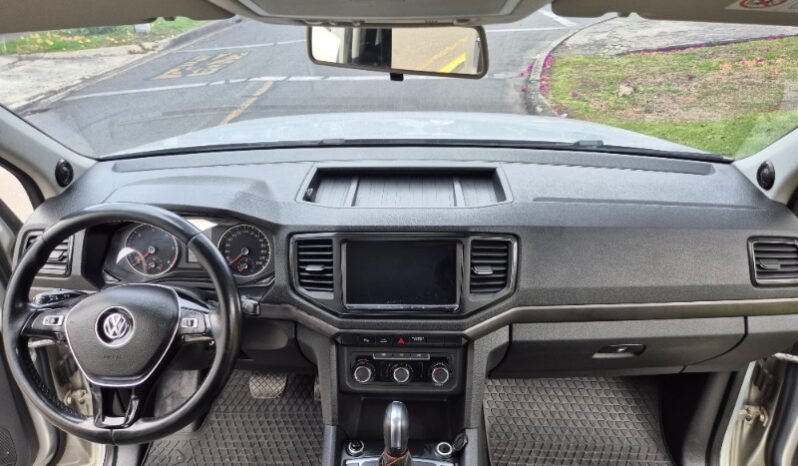 
								Volkswagen Amarok full									