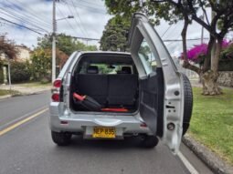
										Suzuki Grand Vitara full									