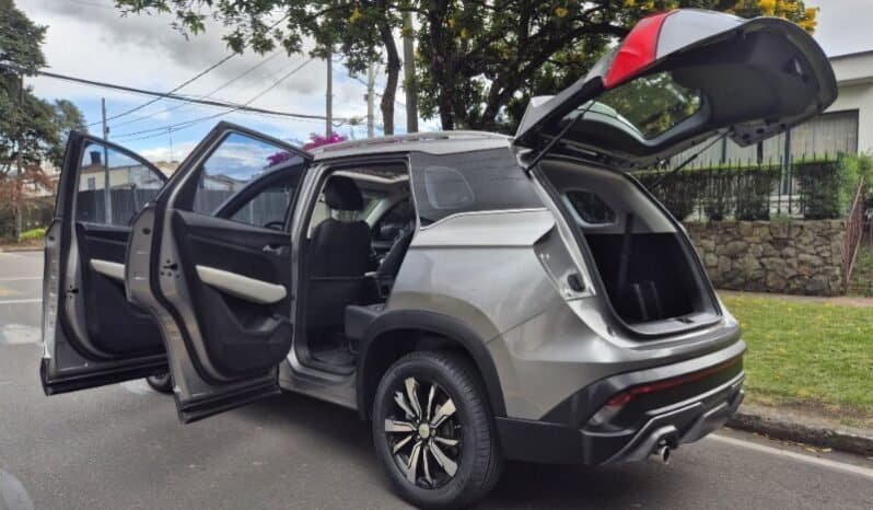 
Chevrolet captiva LTZ full									
