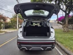 
Chevrolet captiva LTZ full									
