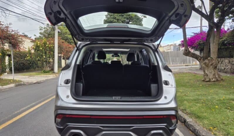 
Chevrolet captiva LTZ full									
