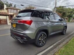 
Chevrolet captiva LTZ full									