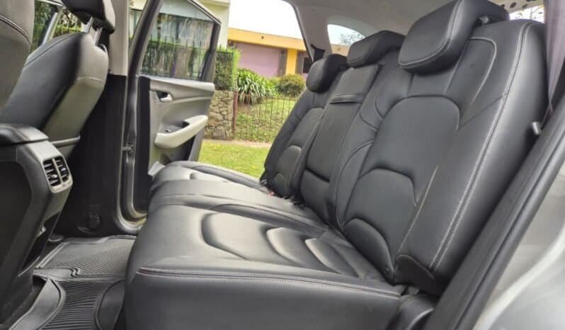
Chevrolet captiva LTZ full									