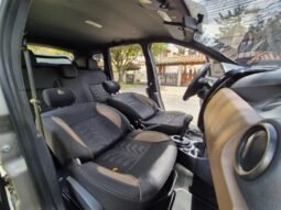 
Renault Duster zen full									