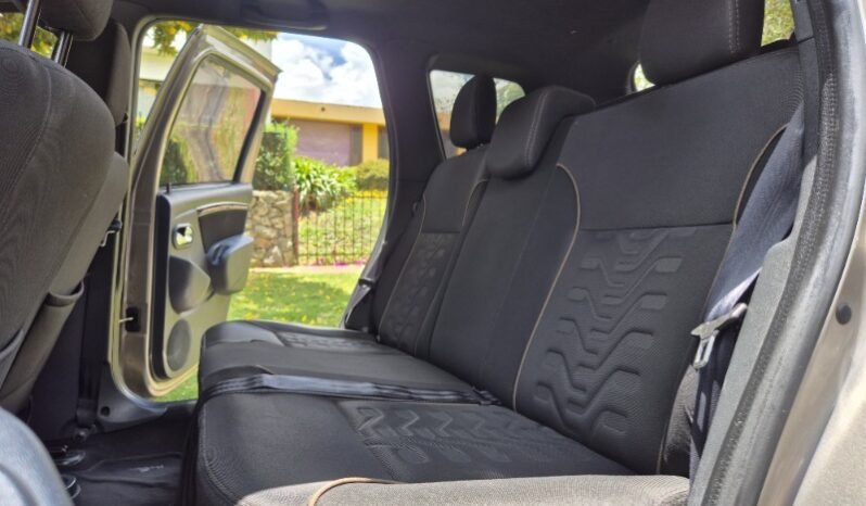 
Renault Duster zen full									