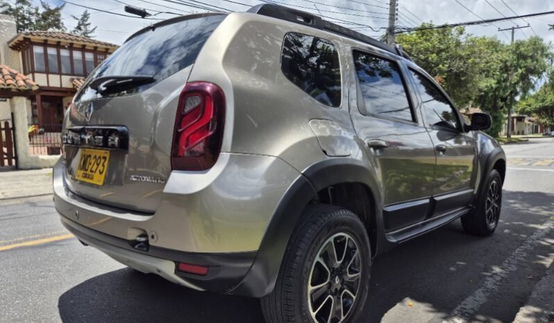 
Renault Duster zen full									