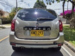 
Renault Duster zen full									
