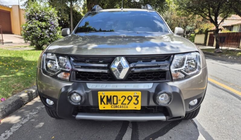 
Renault Duster zen full									