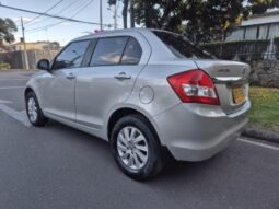 
										Suzuki swift Dzire full									