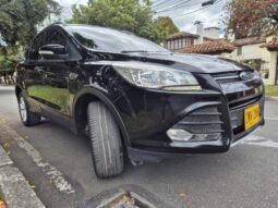 
Ford scape titanium full									