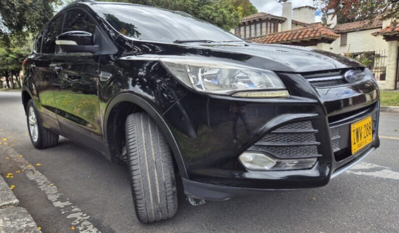 
Ford scape titanium full									