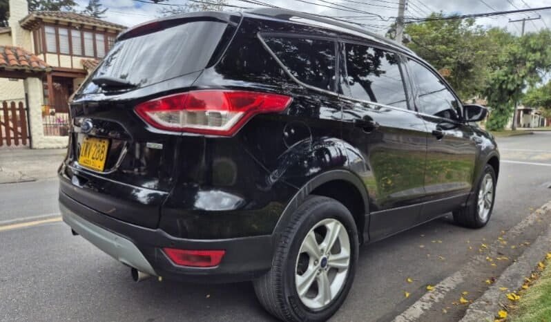 
Ford scape titanium full									