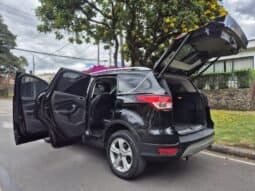 
Ford scape titanium full									