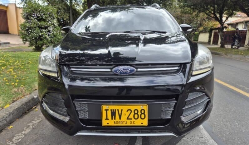 
Ford scape titanium full									