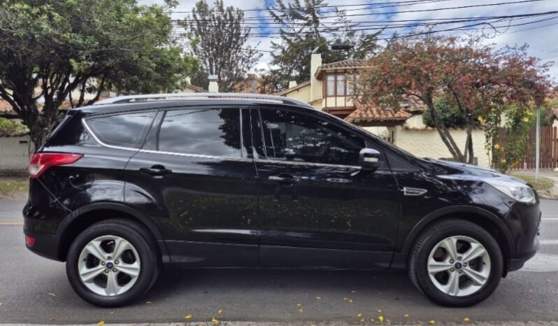 
Ford scape titanium full									