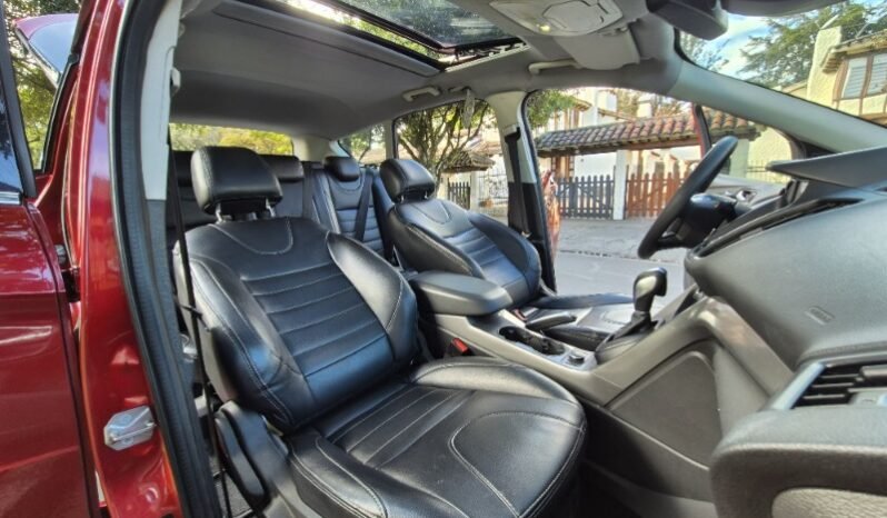 
								Ford Escape SE full									