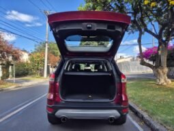 
										Ford Escape SE full									