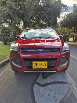 
										Ford Escape SE full									