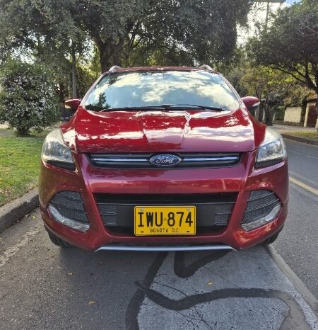 
								Ford Escape SE full									