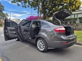 Ford Fiesta Titanium